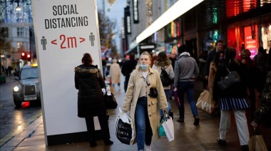 En Inglaterra cayeron 60% los contagios gracias al confinamiento y las vacunas