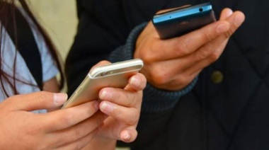El Gobierno autorizó subas en las tarifas de celulares, cable e internet del 3% en junio y de 5% en julio