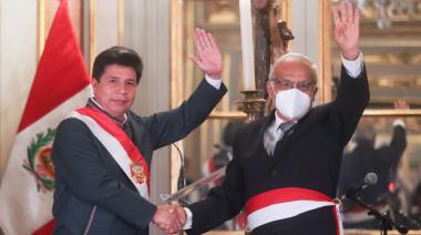 Perú| A Castillo no lo salva ni el Machu Picchu: Habrían renunciado 7 ministros, pero por el momento continúan
