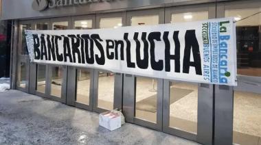 No te banco: La Asociación Bancaria dispuso que no abrirán los bancos este jueves