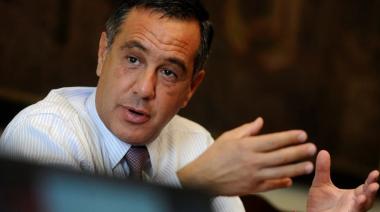 Finocchiaro denunció un nuevo intento de adoctrinamiento en la provincia de Buenos Aires