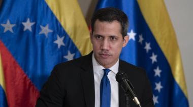 Juan Guaidó alertó que la presencia del avión en Argentina, es una amenaza para la región