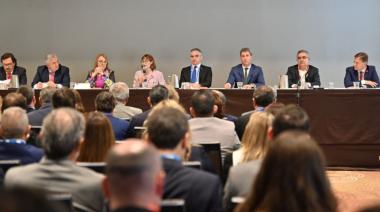 El Gobierno anunció un sistema de retenciones móviles para las exportaciones de cobre en el Prospectors and Developers Association of Canada (PDAC)