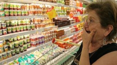 En mayo, una familia tipo necesitó $100.000... ¿Para no ser pobre o para no ser aún más pobre?