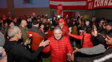 En una elección histórica, los socios de Independiente le sacaron la tarjeta roja al clan Moyano