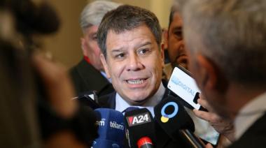 ¿Facundo Manes a lo Cabral? No soy de aquí, ni soy de allá…