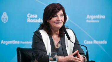 A Kelly Olmos no la salva ni el VAR: Dio a entender que el Gobierno apuesta a que Messi patee la inflación…