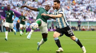 El peor de los comienzos: Argentina perdió con Arabia Saudita en su debut, donde la figura fue el VAR