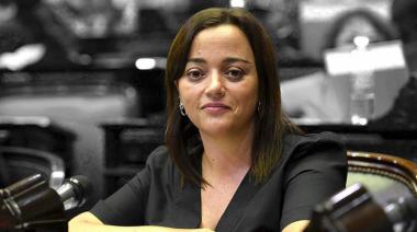 Cecilia Moreau, integrante de un clan familiar que recibe más de 36 millones de pesos por año del Estado, será reelegida como presidenta de la Cámara de Diputados