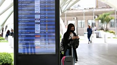 Un Gobierno que debe volar... Pero no tiene vuelo: desde que asumieron Alberto y Cristina, los pasajes aéreos aumentaron el doble que la inflación