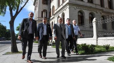 El campo ya no puede esperar los tiempos de la política