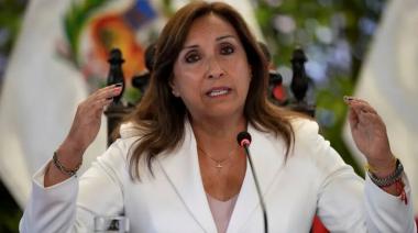 Perú: adelantan las elecciones para diciembre de 2023