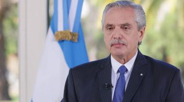 El peor presidente de la historia, cadena nacional mediante, volvió a atacar a la Corte Suprema de Justicia
