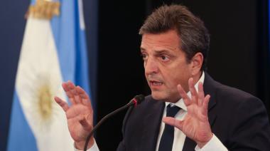 ¿Modelo de desarrollo o modelo de especulación? Massa contra la dolarización: "Serían salarios de 100 dólares"