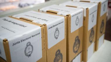 El dilema de las boletas: Karina Milei y Santiago Viola, le comunicaron a la Justicia Electoral, que LLA no entregará más boletas y que no incumplieron con ninguna resolución ilegal