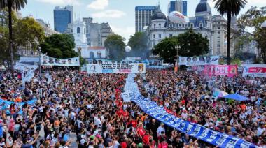 24 de marzo: mientras todos los que viven del Estado fueron arriados una vez más, el Gobierno difundió un video pidiendo "memoria, verdad y justicia completa"