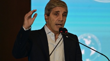 Según Caputo, la inflación ya está corriendo a razón de un dígito mensual: y si bien esa es la clara tendencia, aún no se refleja en los índices y menos aún en las góndolas