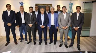 10 gobernadores de JxC pidieron la aprobación de la Ley Ómnibus y el paquete fiscal