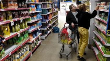 ¿A qué precio? Una encuesta reveló que el 58,9% de las personas considera que las medidas económicas del Gobierno de Milei repercutieron demasiado en sus ingresos familiares