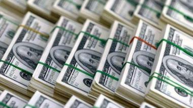 Plan económico: luego de los anuncios de la Fase 2, el dólar blue comenzó la semana en baja y de $1.500 pasó a $1.415