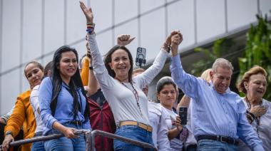 Luego de la multitudinaria marcha organizada por María Corina Machado, el clan mafioso de Maduro pidió su detención y la del verdadero presidente electo, Edmundo González Urrutia