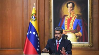 ¡De psiquiátrico! En Venezuela, Maduro decretó que este año, la Navidad se celebrará el 1 de octubre como “homenaje al pueblo combativo”