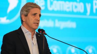 ¡Caputo le jugó un pleno al 11! Dentro de las promesas del ministro, figuran la baja inflación, recuperación de la economía, disminución de la pobreza y una merma de los impuestos