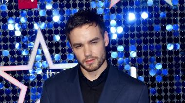 A los 31 años y tras caerse de un tercer piso de un hotel del barrio porteño de Palermo, falleció el ex cantante de la banda británica One Direction, Liam Payne.