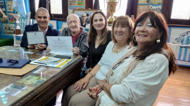 La Ciudad reconoce a la Generación Plateada por medio de la "distinción al decano de consumo", bajo el programa "Héroes de la comunidad"