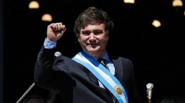 Bloomberg publicó un análisis en el que elogian la gestión de Javier Milei: las medidas fueron audaces y efectivas
