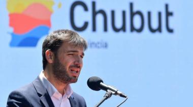 Incendios en la Patagonia: Ignacio Torres, gobernador de Chubut, afirmó que “fueron coordinados” y responsabilizó a los extremistas mapuches