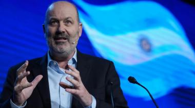 ¿El depredador? Federico Sturzenegger anunció que el Gobierno está preparando un combo de nuevos decretos para seguir reduciendo el Estado