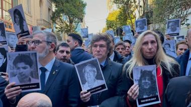 Javier Milei estará presente en el acto de homenaje a las víctimas de la AMIA en el día de mañana