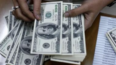 Finalmente, el dólar oficial mantuvo su valor en el cierre de la semana, suben los bonos y caen las acciones