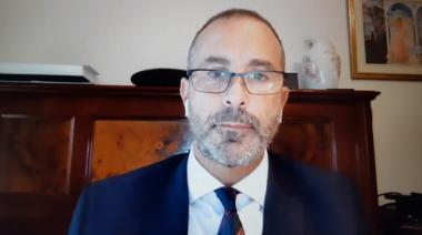 Cristina, tras las rejas: el juez Gorini, quien había pedido licencia para esta misma semana, aseguró que se quedará en el país para resolver la prisión domiciliaria de la ex presidente