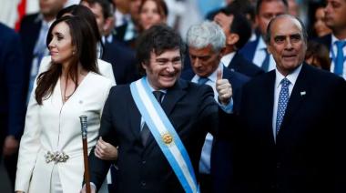 A casi 5 meses de haber asumido, una encuesta de la consultora Opina Argentina, reveló que el 49% de las personas aprueba la gestión de Javier Milei