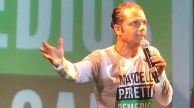 Peretta puso su bus para trasladar la gente a su trabajo