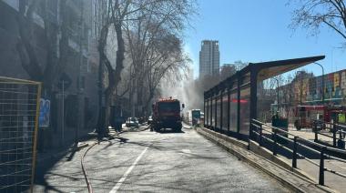 Danger en Palermo: como consecuencia de la rotura de un caño maestro, se produjo una fuerte fuga de gas en Av. Juan B. Justo y Paraguay
