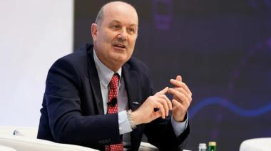 El depredador de curros generales: Federico Sturzenegger aseguró que el Gobierno Nacional no buscará renovar las facultades delegadas