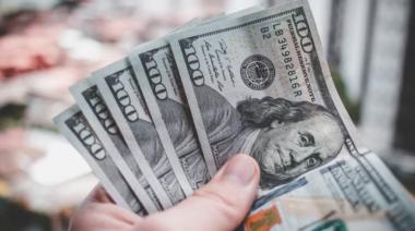 El movimiento del dólar: según analistas, estará en $1.300 a fin de año