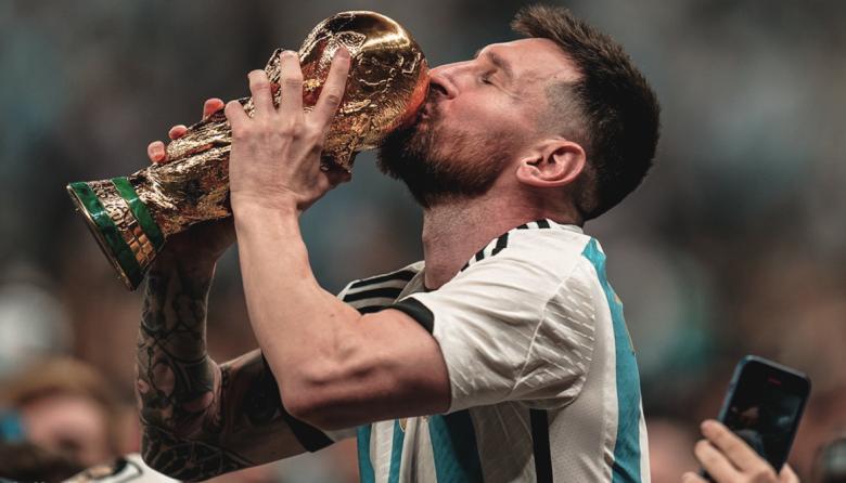 El verdadero goat de la historia: Lionel Messi fue elegido como el mejor del 2022, por el periódico inglés The Guardian