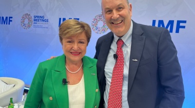 Sturzenegger defendió las medidas de desregulación implementadas por el Gobierno, en una exposición en Washington y con la presencia de Kristalina Georgieva
