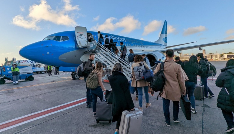 Habría que revisar si no está dibujado el balance… Aerolíneas Argentinas anunció que cerrará el 2023 con ganancias de 32 millones de dólares