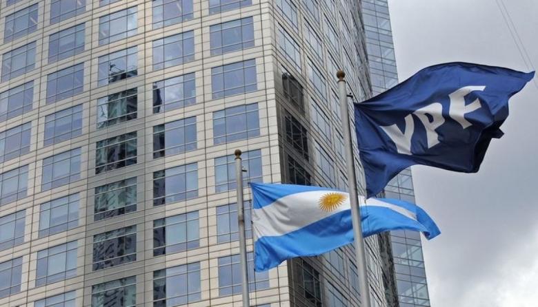 Juicio a YPF: más de 20.000 millones de dólares le costará al pueblo argentino la jodita de Néstor, Cristina y Axel, más cómplices como Pichetto
