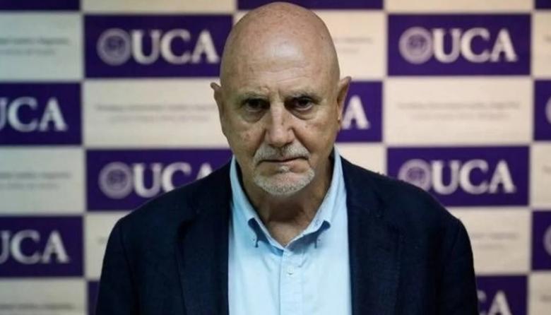 Pese a la baja de la inflación, el director del Observatorio de Deuda Social de la UCA, Agustín Salvia, advirtió que los ingresos no alcanzan para vivir