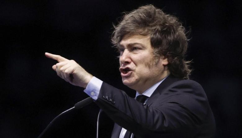 Milei sobre el aumento de la dieta de los senadores: “Están escupiendo en la cara de los argentinos”