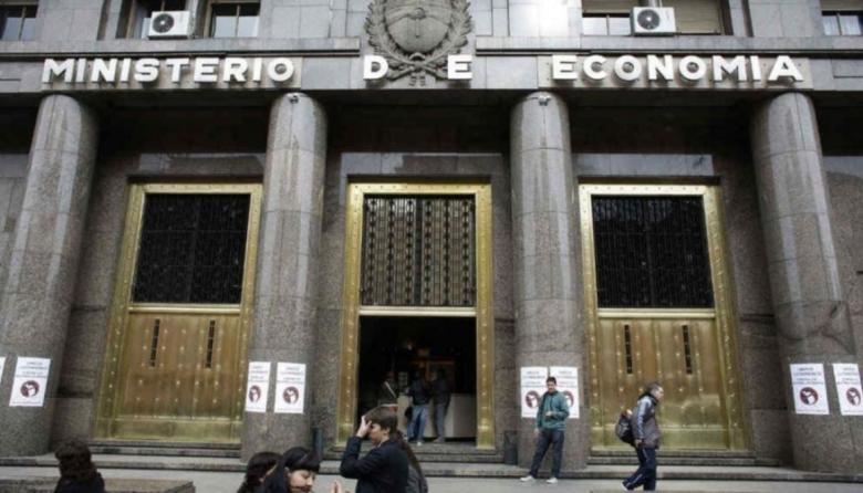 La Secretaría de Hacienda informó que el Gobierno cerró el mes de julio con un déficit financiero de más de 168.000 millones de pesos