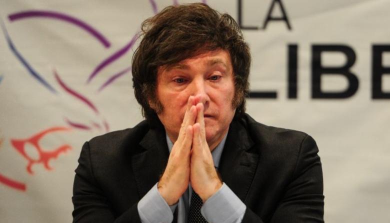 Un informe del diario británico Financial Times asegura que Javier Milei atraviesa “la mayor crisis desde que es presidente”