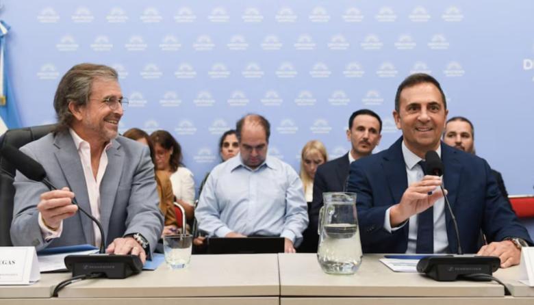 El Gobierno Nacional presentó la Reforma Laboral: contará con salario dinámico y convenios por empresa