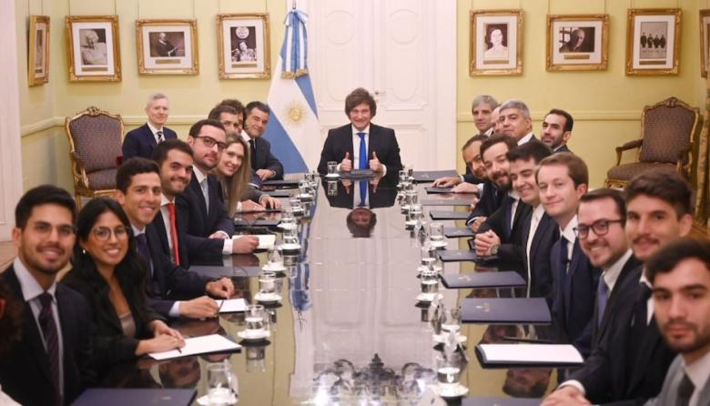 Más inversiones que llegan: Javier Milei se reunió con representantes de Vista Energy, la petrolera que invertirá en Vaca Muerta